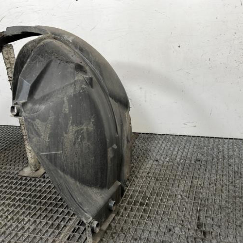 Pare boue avant droit DACIA SANDERO 2 Photo n°3