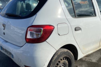 Pare boue avant droit DACIA SANDERO 2