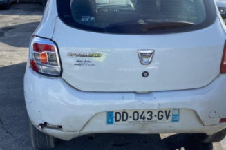 Pare boue avant droit DACIA SANDERO 2
