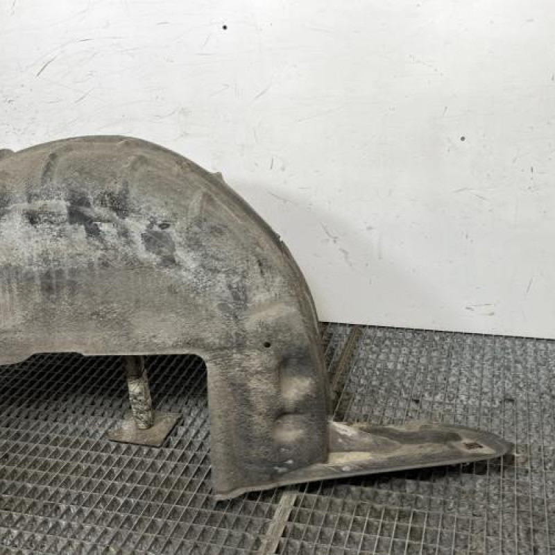 Pare boue arriere droit PEUGEOT 5008 1 Photo n°3