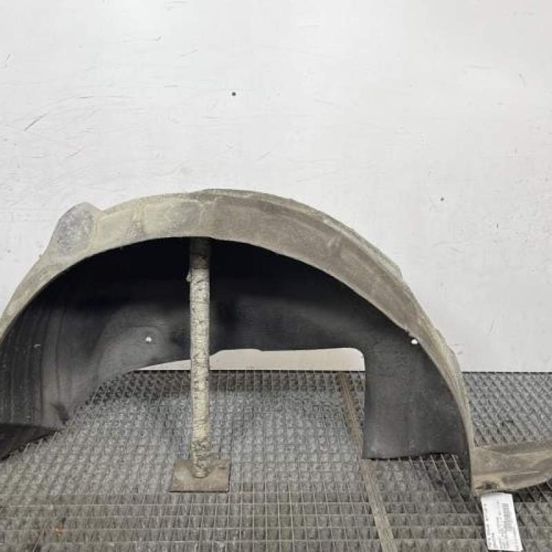 Pare boue arriere gauche PEUGEOT 5008 1 Photo n°1