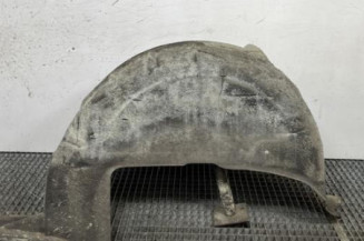 Pare boue arriere gauche PEUGEOT 5008 1