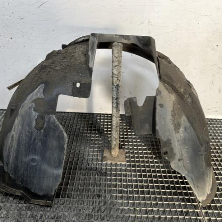 Pare boue avant droit PEUGEOT 5008 1