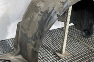 Pare boue arriere droit PEUGEOT 308 1