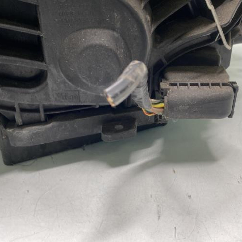 Optique avant principal gauche (feux)(phare) BMW SERIE 1 E87 Photo n°4