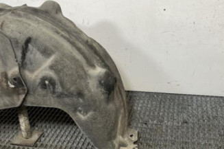 Pare boue arriere droit RENAULT MEGANE 4