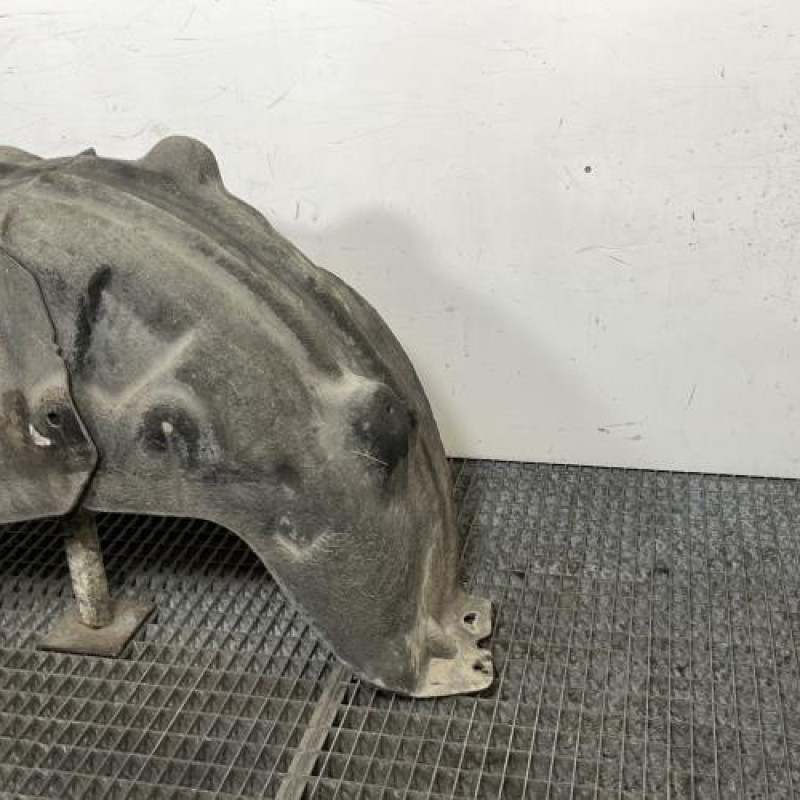 Pare boue arriere droit RENAULT MEGANE 4 Photo n°4