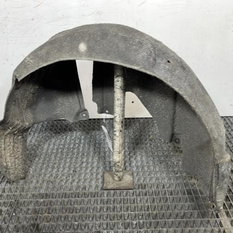 Pare boue arriere droit FORD FIESTA 6 Photo n°4