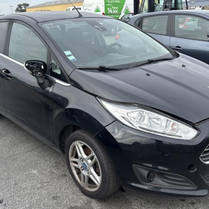 Pare boue arriere droit FORD FIESTA 6 Photo n°6