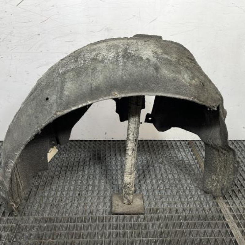 Pare boue arriere gauche FORD FIESTA 6 Photo n°4