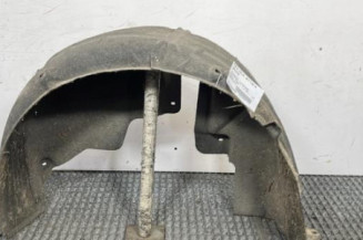 Pare boue arriere gauche VOLKSWAGEN POLO 6 Photo n°1