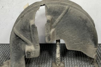 Pare boue arriere gauche VOLKSWAGEN POLO 6