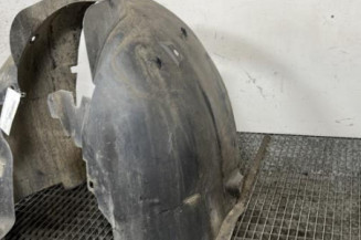 Pare boue avant droit PEUGEOT 308 1