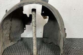 Pare boue avant droit PEUGEOT 308 1