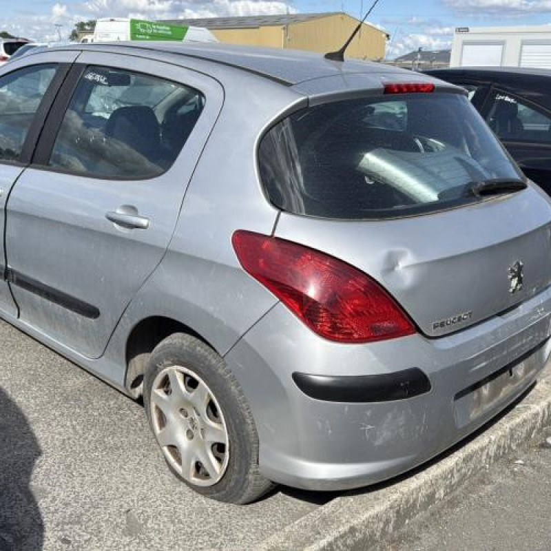 Pare boue avant droit PEUGEOT 308 1 Photo n°8