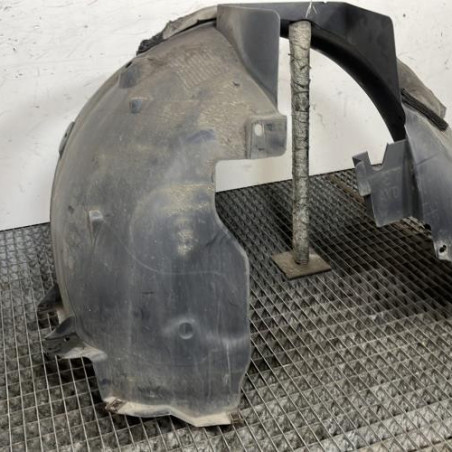 Pare boue avant droit PEUGEOT 5008 1