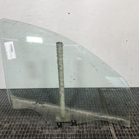 Vitre avant droit DACIA DUSTER 1 Photo n°1
