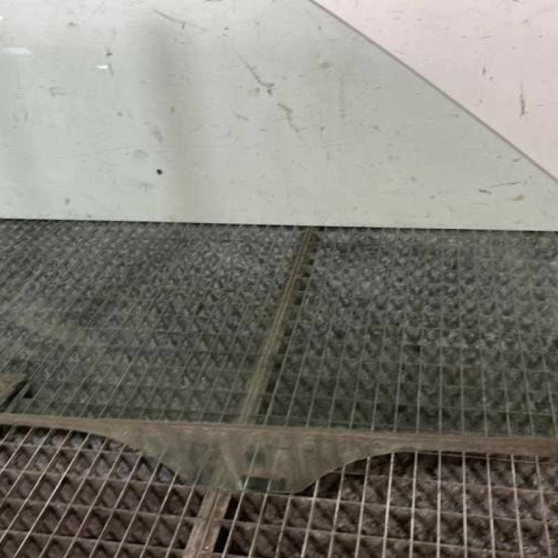 Vitre avant droit VOLKSWAGEN LUPO Photo n°2