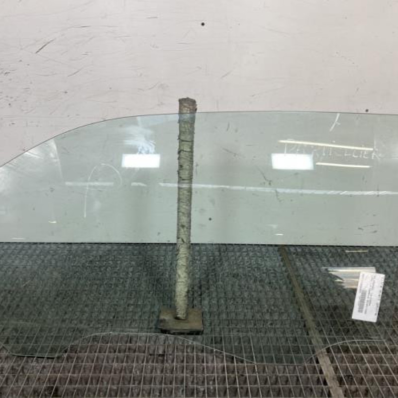 Vitre avant gauche VOLKSWAGEN LUPO Photo n°1