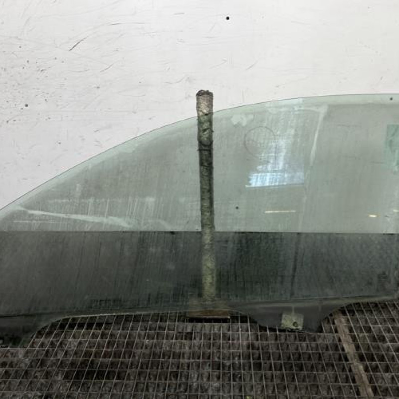 Vitre avant droit PEUGEOT 206+ Photo n°4