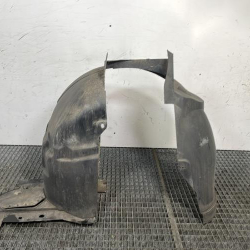 Pare boue avant droit PEUGEOT 1007 Photo n°1