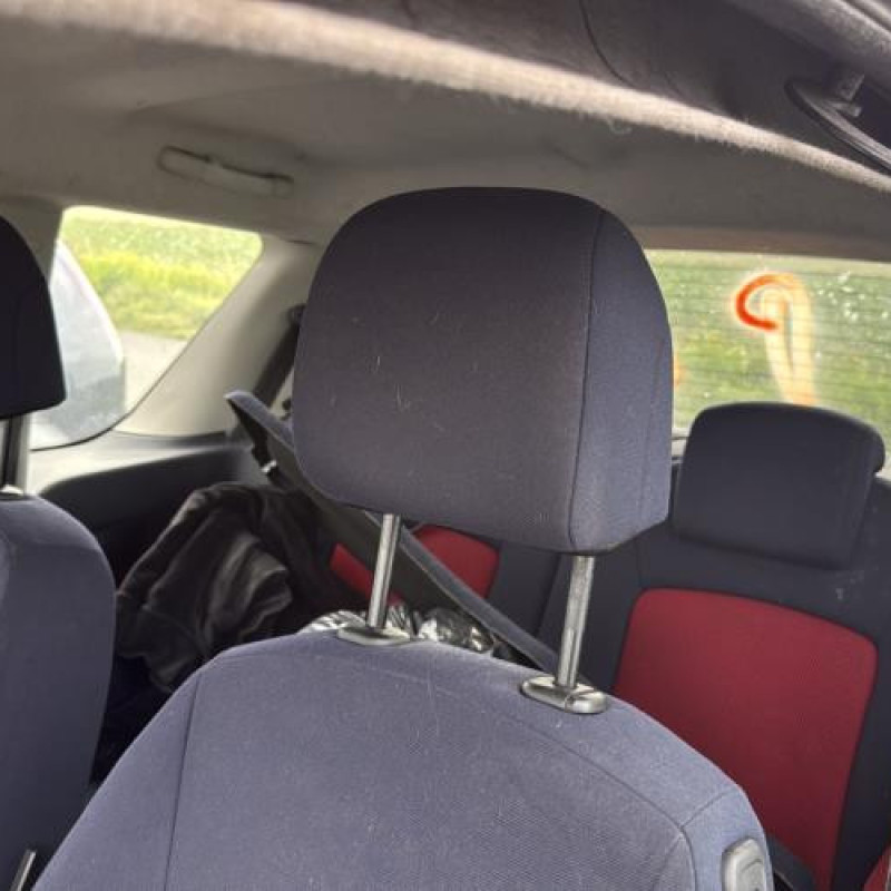 Pare boue avant droit PEUGEOT 1007 Photo n°19