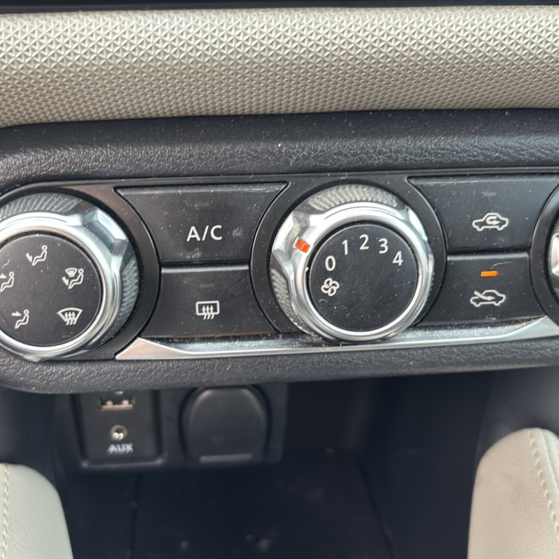 NISSAN MICRA 5 0.9i - 12V TURBO TCE 90 Photo n°17