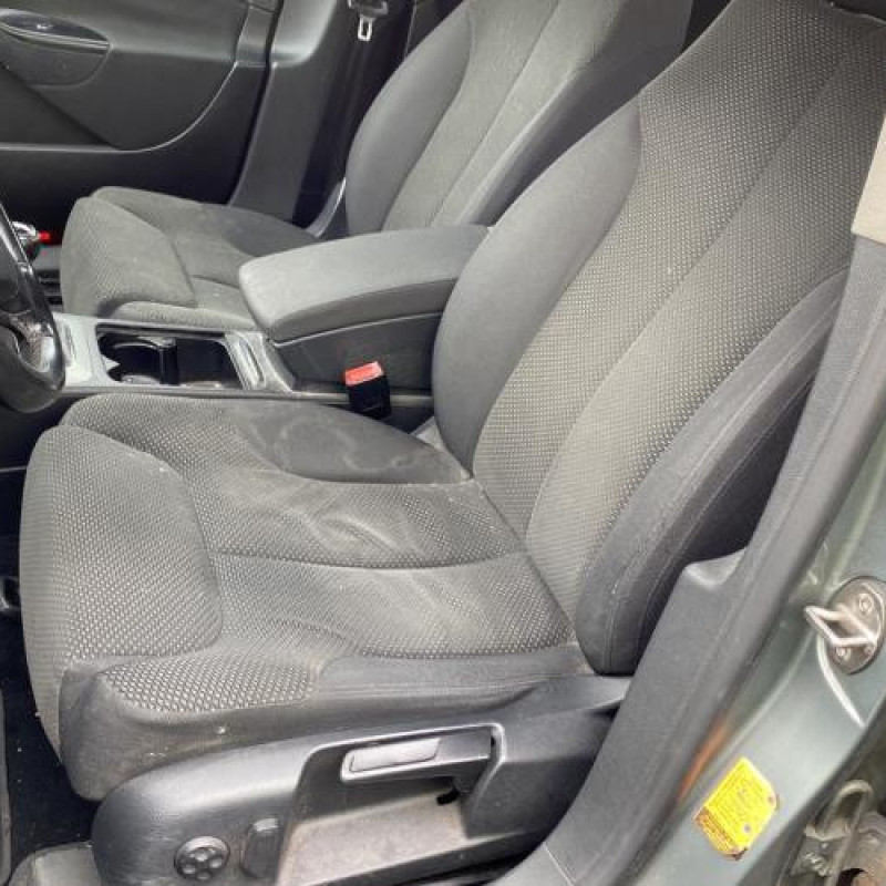 Pare boue avant gauche VOLKSWAGEN PASSAT 5 Photo n°20