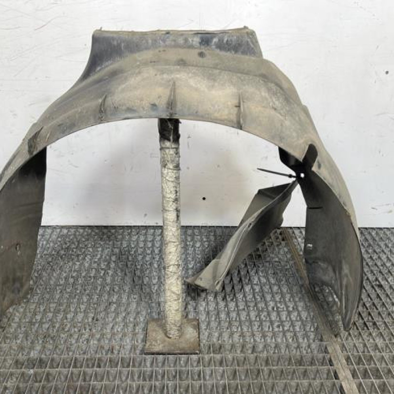 Pare boue avant droit FIAT PANDA 2 Photo n°1