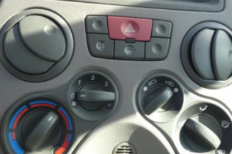 Pare boue avant droit FIAT PANDA 2