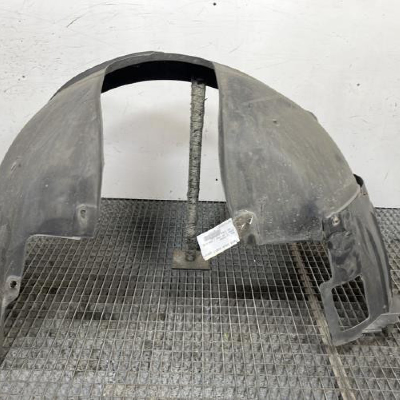 Pare boue avant gauche BMW SERIE 5 E39 Photo n°1