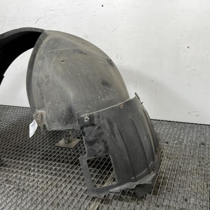 Pare boue avant gauche BMW SERIE 5 E39 Photo n°3