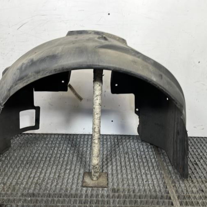 Pare boue avant gauche BMW SERIE 5 E39 Photo n°4