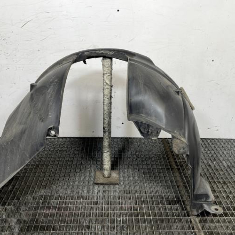 Pare boue avant gauche DACIA LODGY Photo n°2