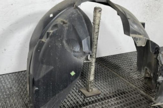 Pare boue avant gauche DACIA SANDERO 2