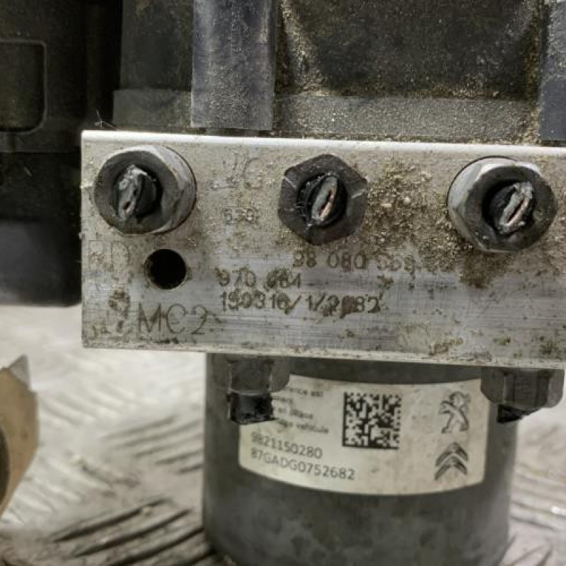 Bloc ABS (freins anti-blocage) CITROEN JUMPY 3 M Photo n°2