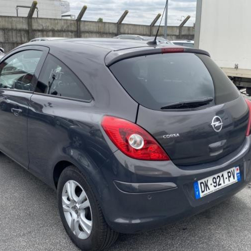 Bloc ABS (freins anti-blocage) OPEL CORSA D Photo n°7