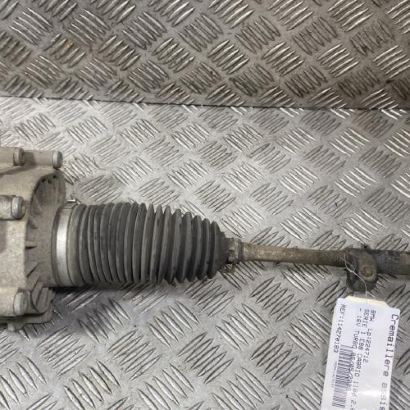 Cremaillere assistee BMW SERIE 1 E88 Photo n°5