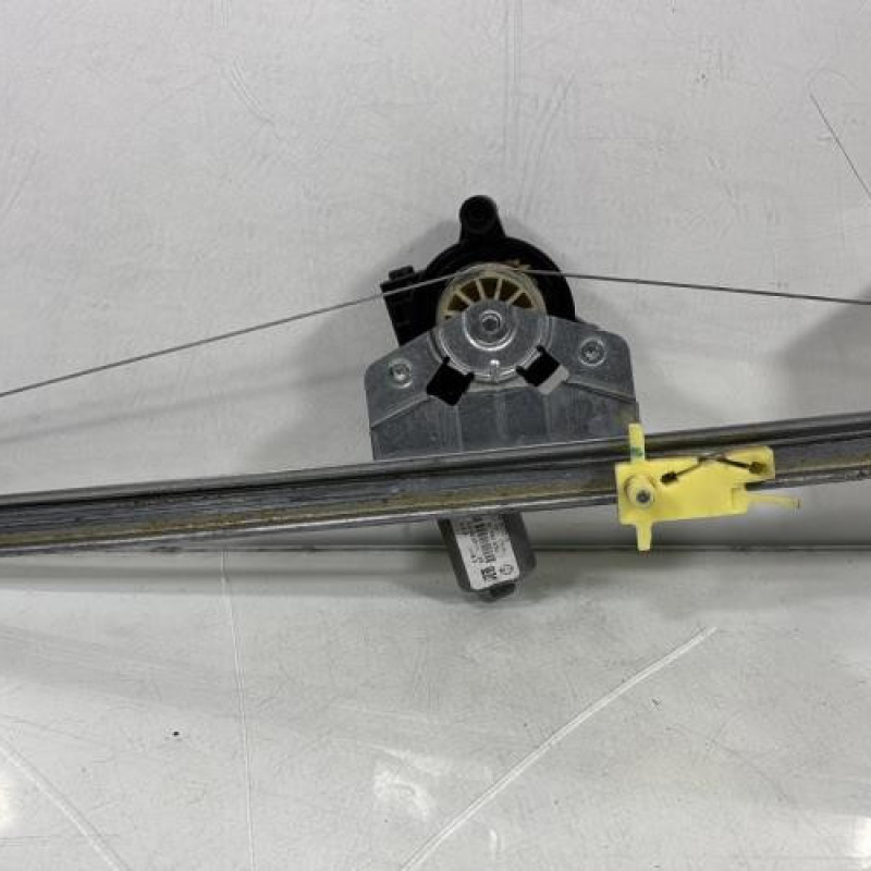 Leve vitre electrique avant droit RENAULT TRAFIC 2 Photo n°3