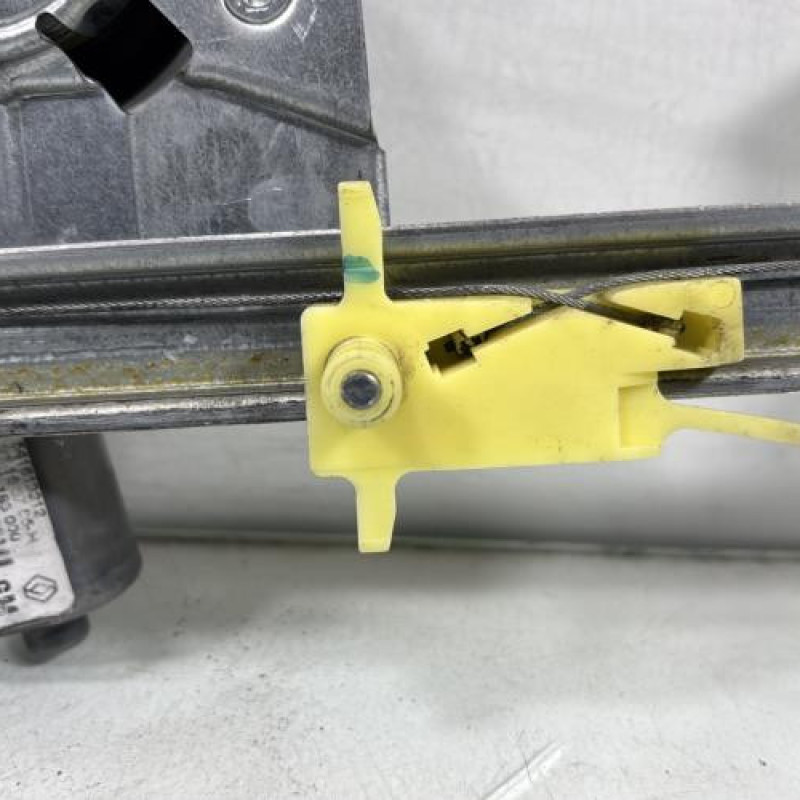 Leve vitre electrique avant droit RENAULT TRAFIC 2 Photo n°5