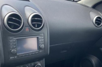 Boitier UPC NISSAN QASHQAI 1