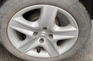 Reservoir essence DACIA SANDERO 2