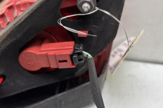 Feu arriere secondaire droit (feux) PEUGEOT 3008 1