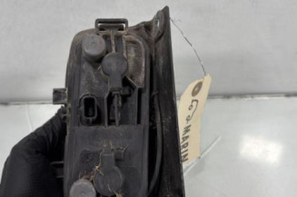 Feu de recul gauche RENAULT TRAFIC 2