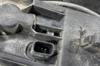 Feu de recul gauche RENAULT TRAFIC 2
