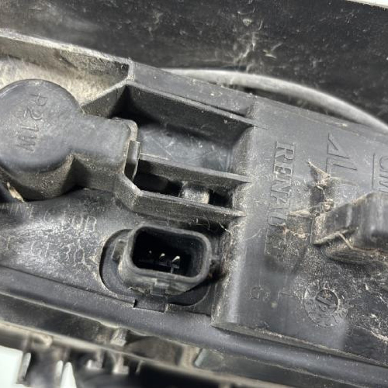 Feu de recul gauche RENAULT TRAFIC 2 Photo n°3