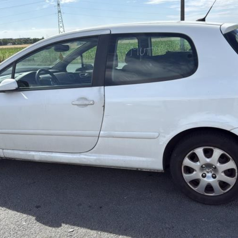 Bras essuie glace arriere PEUGEOT 307 Photo n°9