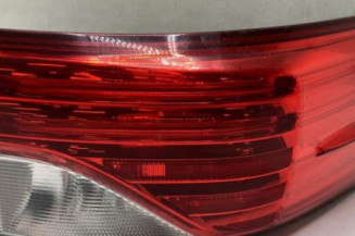 Feu arriere principal droit (feux) TOYOTA AVENSIS 3 Photo n°1