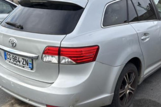 Feu arriere principal droit (feux) TOYOTA AVENSIS 3