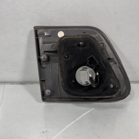 Feu arriere secondaire droit (feux) TOYOTA AVENSIS 3